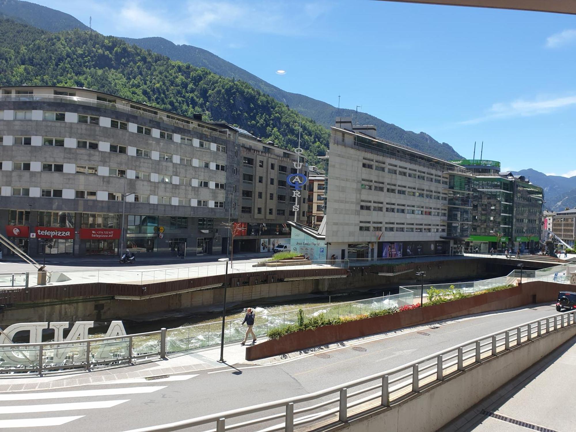 Centrico Loft En Andorra La Vella Con 2 Parkings Hut 5372公寓 外观 照片